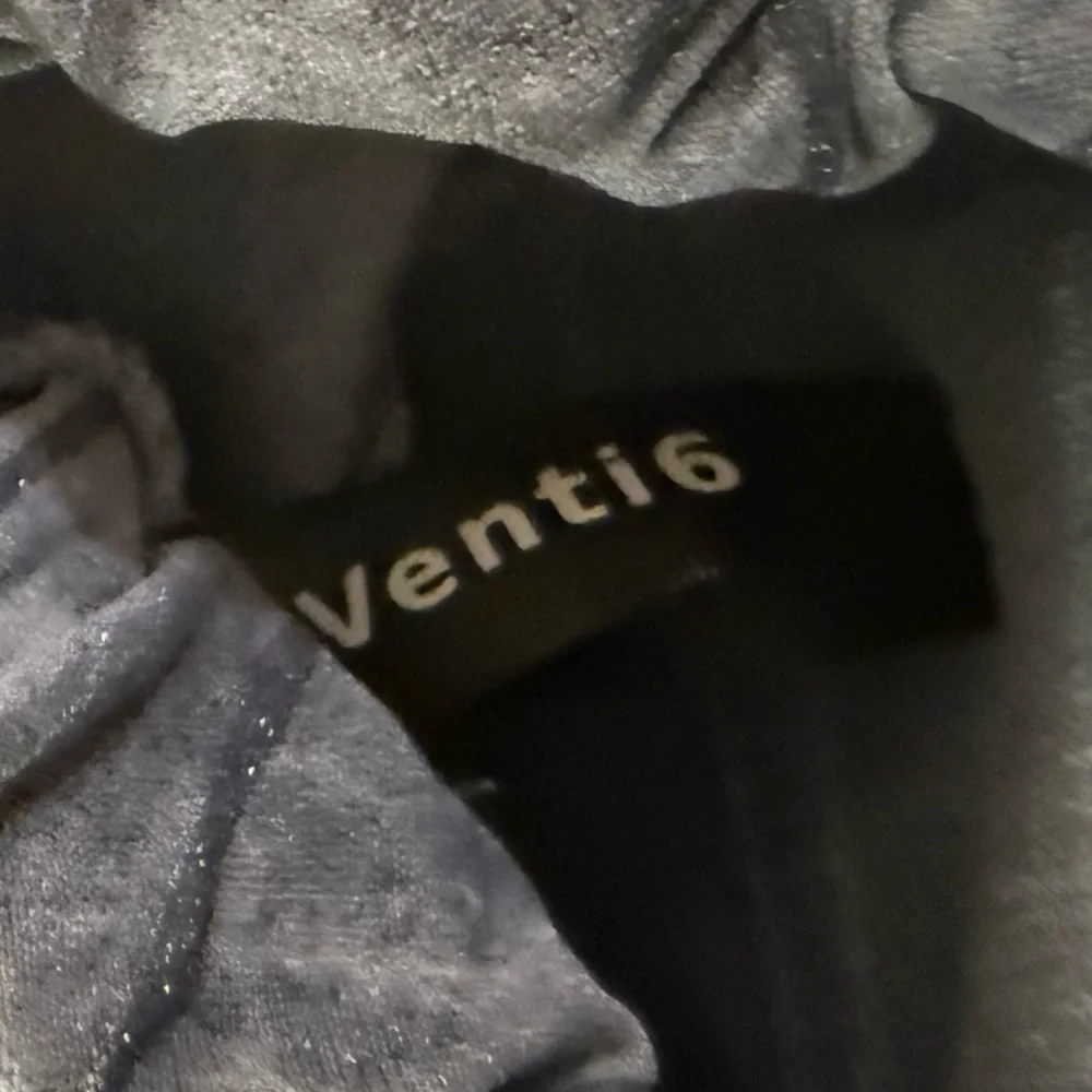 NWOT Venti6 Italian Crinkle Pinstripe Jogger size Large - Picture 4 of 4